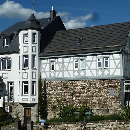 Apartments Im Chateau D'Esprit Hohr-Grenzhausen Bagian luar foto